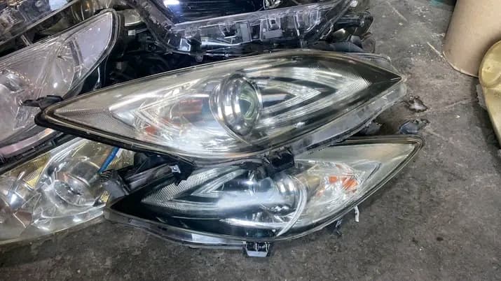 Headlight Assembly